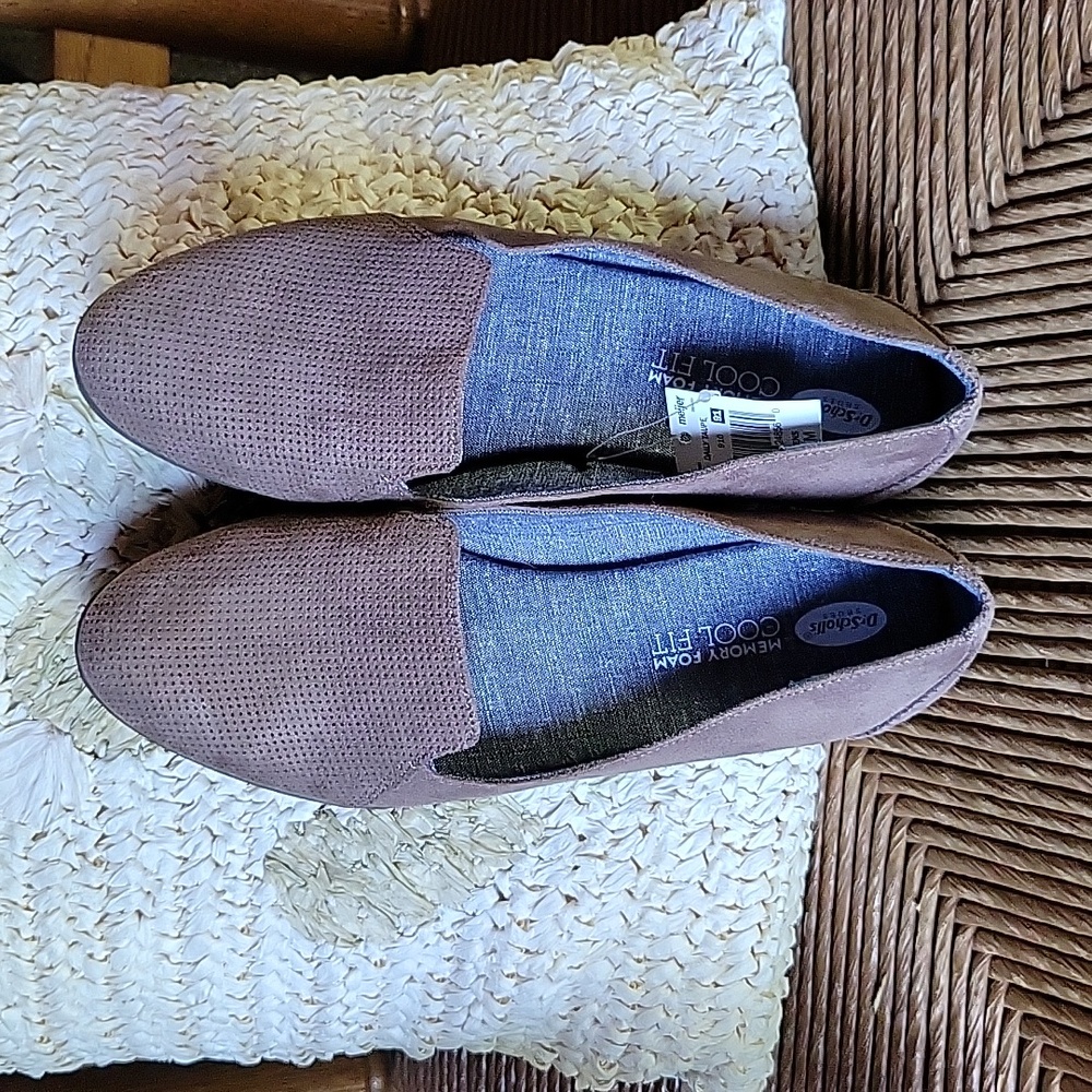 Dr. Scholls, memory foam, cool fit, taupe loafers, size 8.5 - Picture 9 of 10
